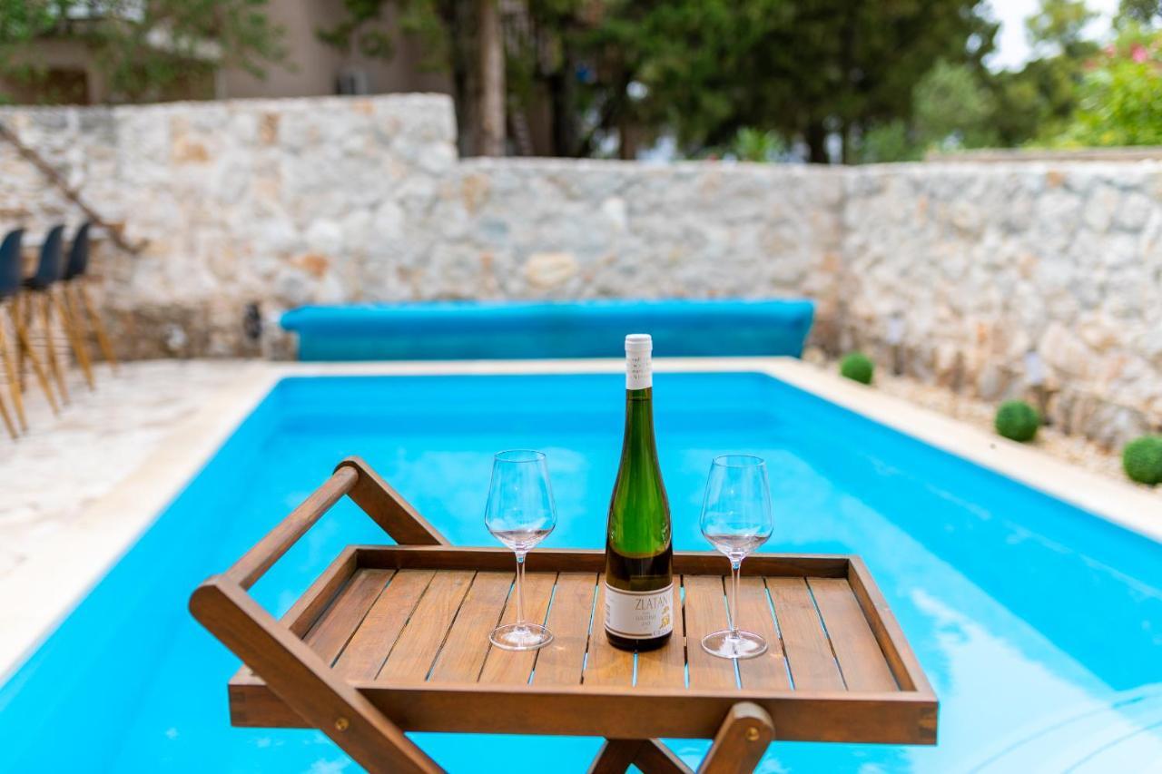 Villa Stipe Stari Grad  Exteriör bild