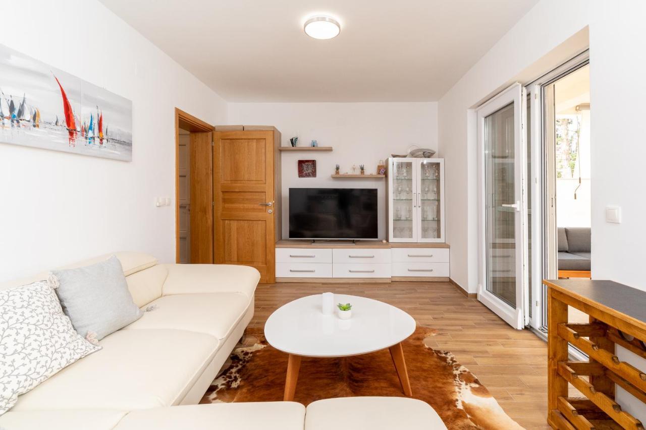 Villa Stipe Stari Grad  Exteriör bild