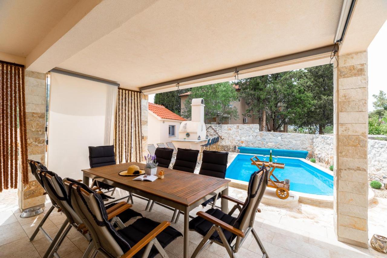 Villa Stipe Stari Grad  Exteriör bild